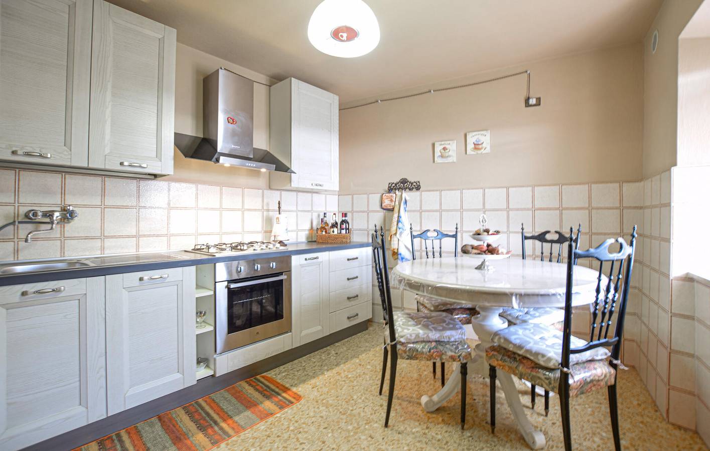 Appartement confortable près du centre-ville et des restaurants in Camaiore, Riviera Italienne