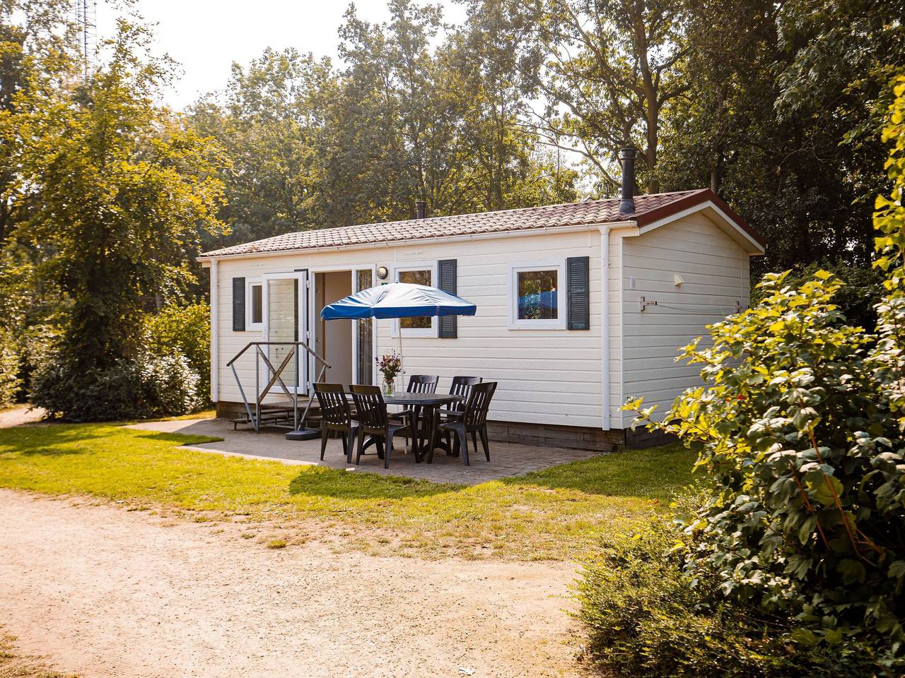 Chalet by the Water in Leukermeer in Bergen (Limburg), De Maasduinen National Park