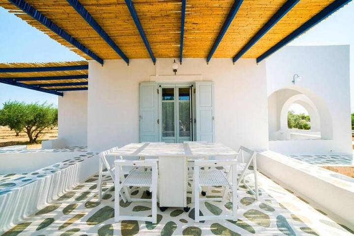 Ferienhaus für 4 Personen, mit Terrasse und Garten auf Paros