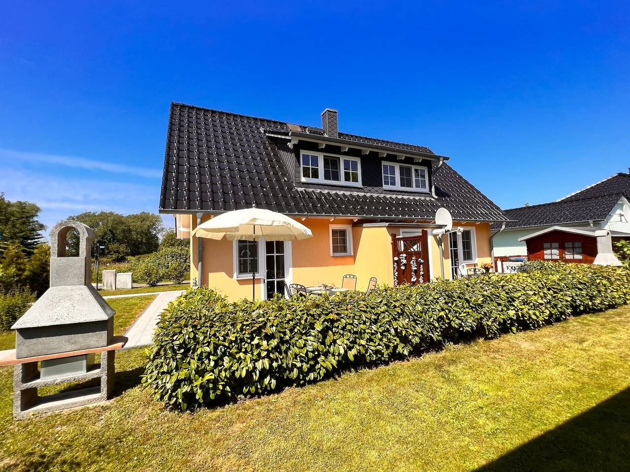 Ferienhaus Anna - linke Seite in Lancken, Dranske