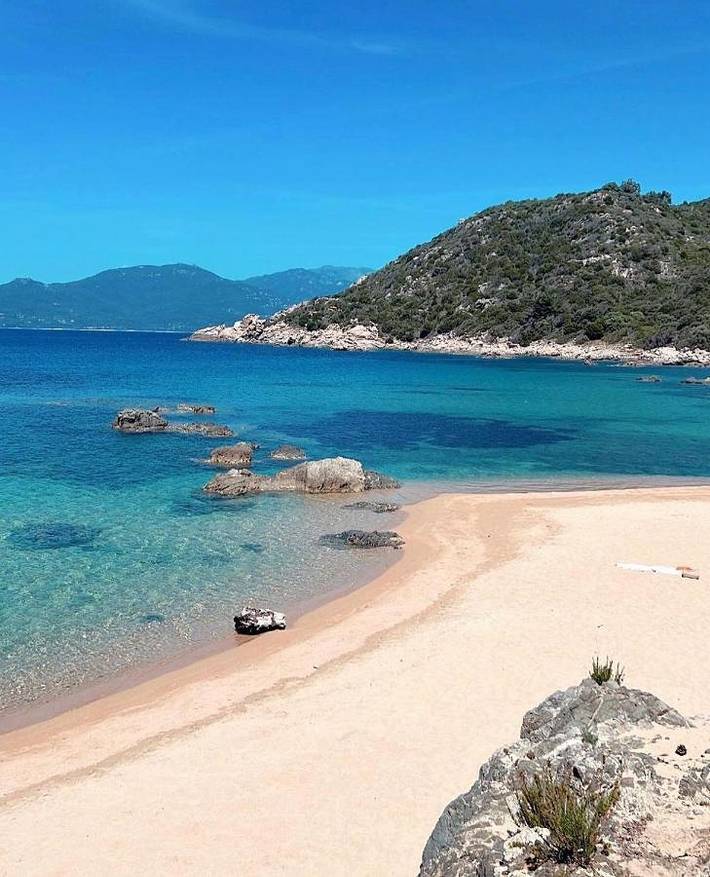 Hôtel pour 4 personnes, avec jardin ainsi que vue et terrasse à Belvédère-Campomoro - 2