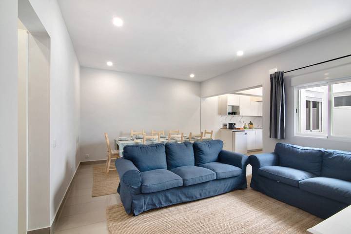 Apartamento inteiro, Apartamento 'Skipper House' com Vista Montanha, Wi-Fi e Ar Condicionado in Loulé, Loulé (São Clemente)