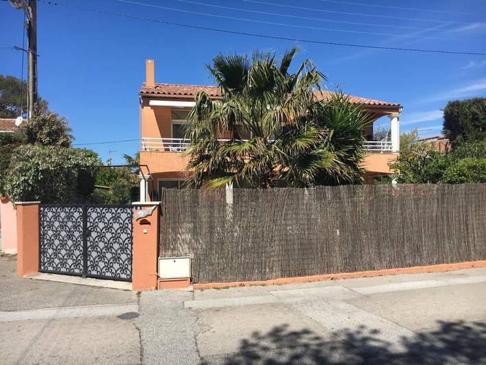 Gîte pour 4 personnes, avec Balcon ainsi que Terrasse et Vue dans Plage de l'Ayguade - 2