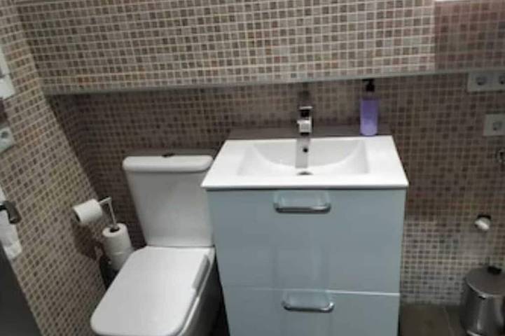 Ganze Wohnung, Apt Deluxe 2 Rooms in Barajas, Madrid
