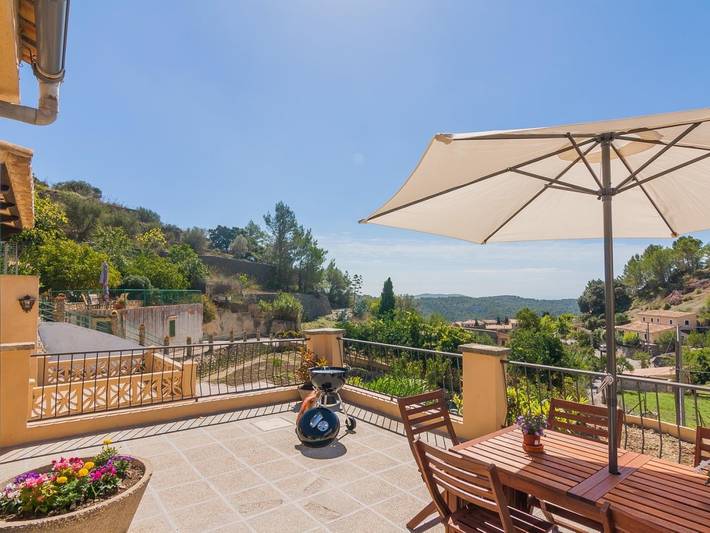 Sa Font - Beautiful house with pool and garden in Puigpunyent in Galilea, Puigpunyent