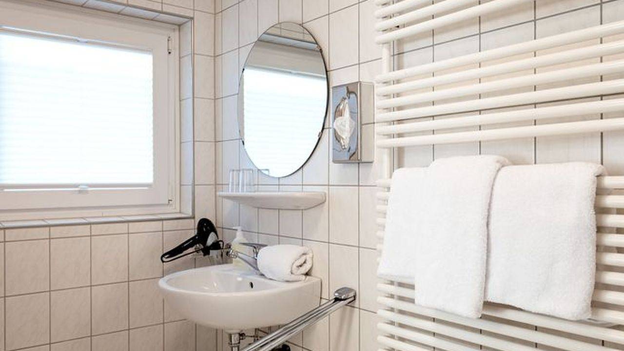 Doppelzimmer für 2 Personen (18 m²) in Helgoland in Helgoland