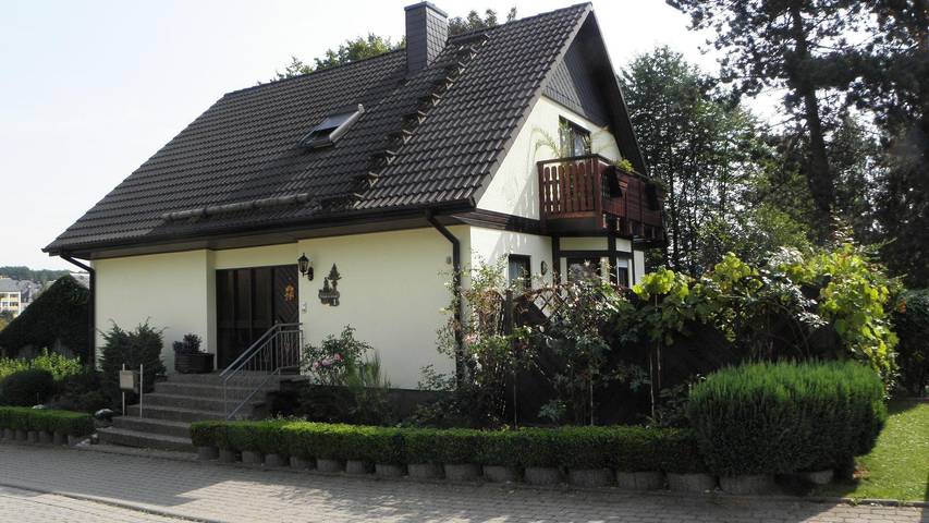 Ferienwohnung für 3 Personen, mit Garten im Erzgebirge