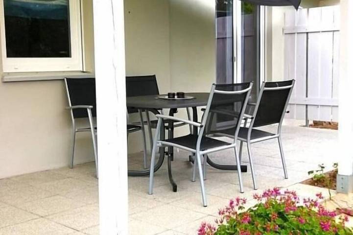 Ganze Wohnung, Moderne Fewo (52m2) mit Terrasse für 2 Erwachsene & 2 Kinder in Haundorf, Fränkisches Seenland
