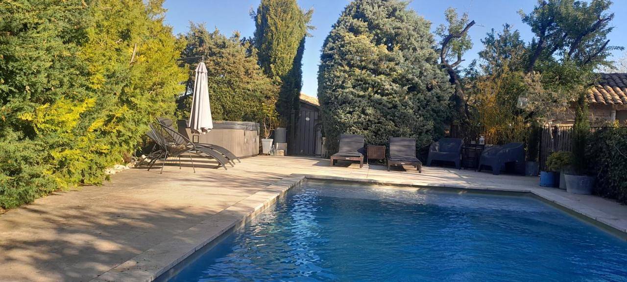 Gîte la fontaine de l alouette piscine et Spa en Provence in Méthamis, Parc naturel régional du Mont-Ventoux