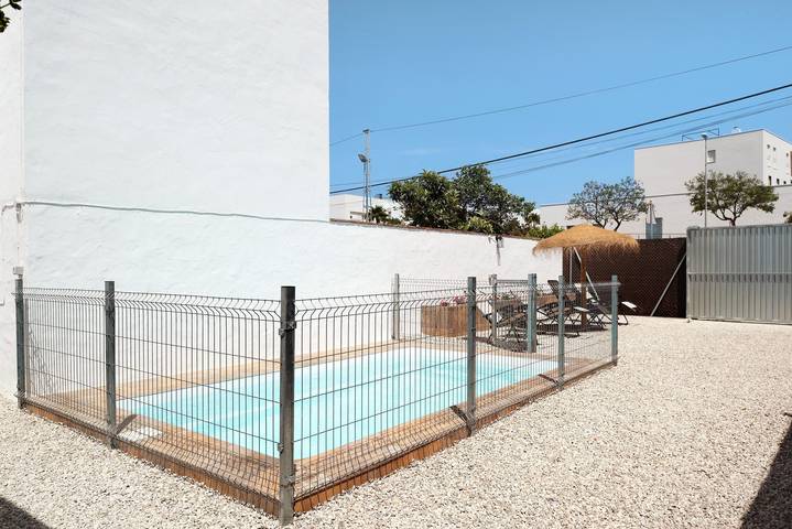 Villa 'El Abanderao' con piscina privada, Wi-Fi y aire acondicionado in Conil de la Frontera, Costa de la Luz