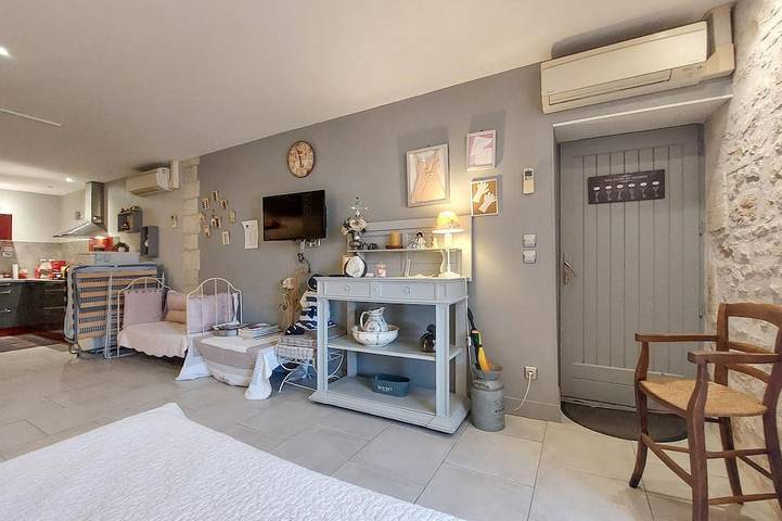 Location de vacances pour 3 personnes à Champagne-Mouton - 4