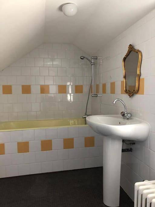 Location de vacances pour 4 personnes, avec vue et jardin à Amayé-sur-Orne - 4