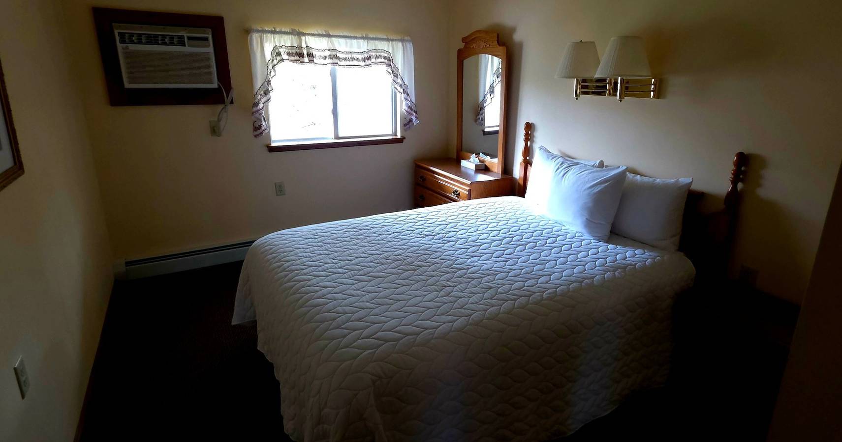 Entire apartment, 2nd Floor Suite in Franklin County (Maine)