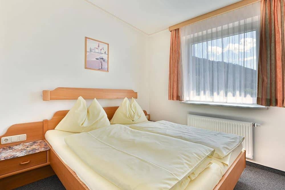 Doppelzimmer mit Dusche, Wc - Gasthof Neuwirt in Schöder, Murau (Kreischberg)