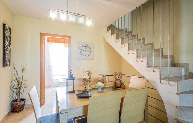 Location de vacances pour 6 personnes, avec piscine ainsi que terrasse et jardin, adapté aux familles à Peñíscola - 4