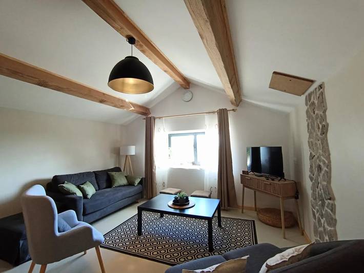 Gîte pour 5 personnes, avec jardin à Saint-Étienne-du-Valdonnez - 4