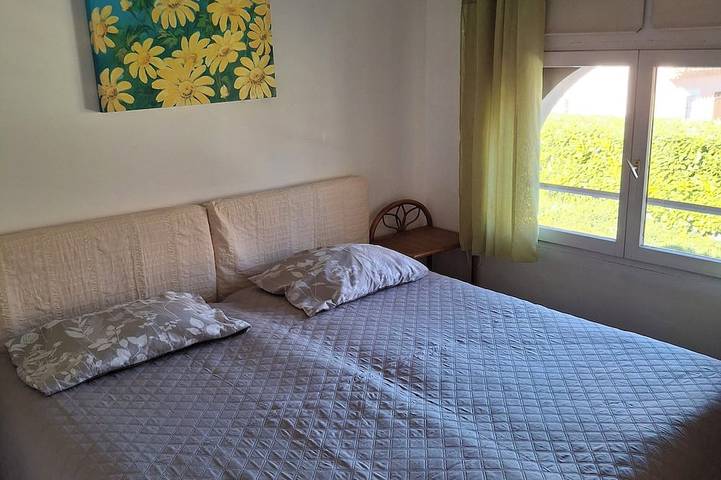 Ganze Wohnung, Beau 3 pièces en rez-de-jardin, climatisé, parking privé - St Paul-de-Vence in Saint-Paul-de-Vence, Mittelmeerküste (Frankreich)