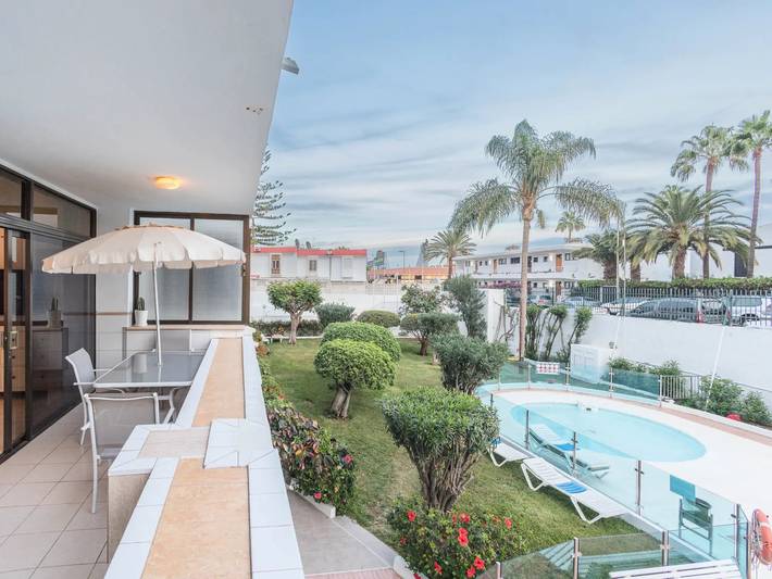 Villa for 3 people, with Terrace and Garden as well as Pool in Playa del Inglés