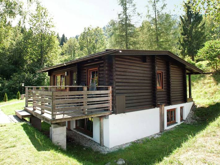 Villa für 10 Personen, mit Garten und Ausblick in Tirol