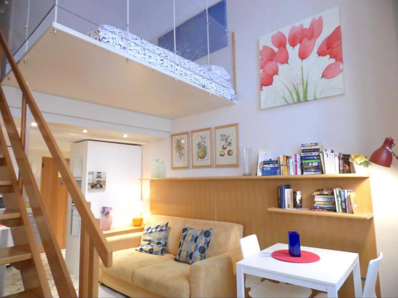 Sogno Apartment Lucca – Bright Loft in Historic Center, Sleeps 4 in Lucca, Lucca Province