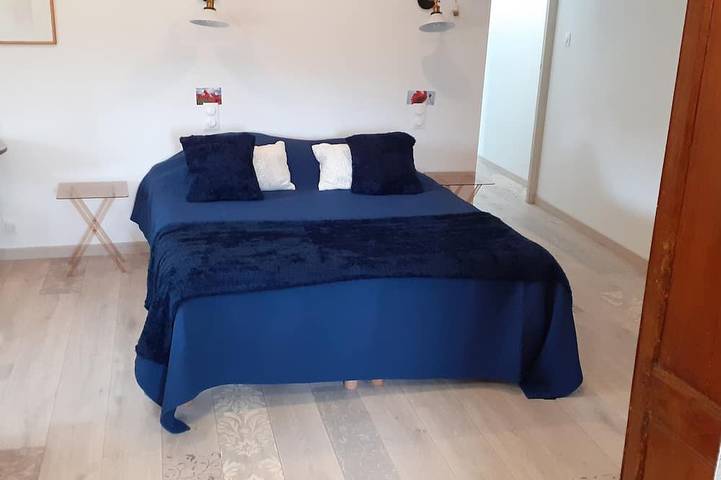 Gîte pour 4 personnes, avec terrasse à Venasque - 2