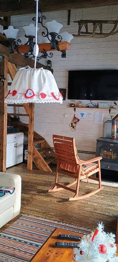 Location de vacances pour 4 personnes, avec vue et jardin dans Mărișel - 3