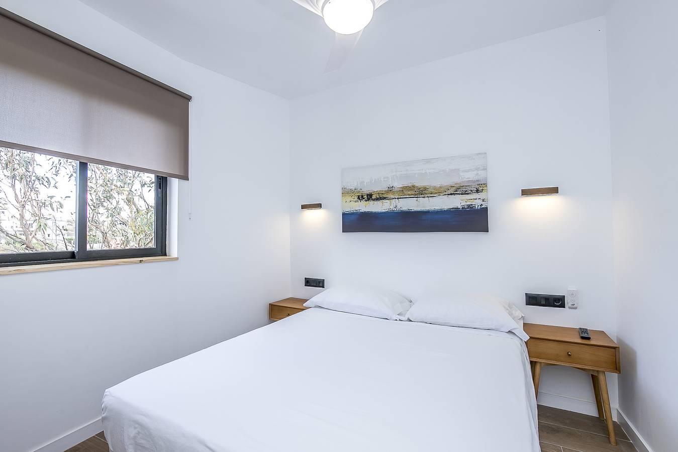 Entire apartment, Lea´s Modern Attic Escape with Peaceful Terrace in Santa Cruz de Tenerife, South Tenerife