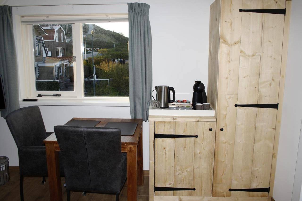 Large Double Room in Dombourg, Walcheren