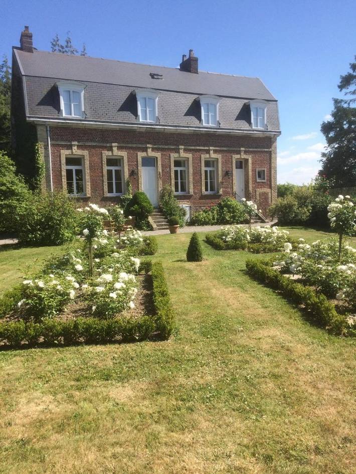 Location de vacances pour 2 personnes, avec Jardin et Vue à Éperlecques