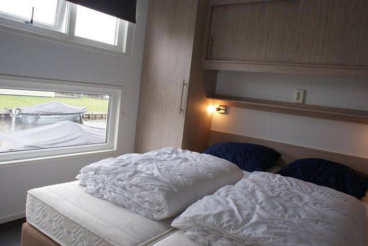 Bungalow voor 4 personen, met Terras en Tuin in Giethoorn