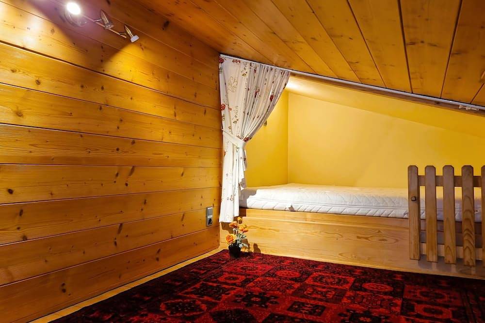 Ganze Wohnung, Rätia Ii by Interhome in Glockturmkamm, Pfunds