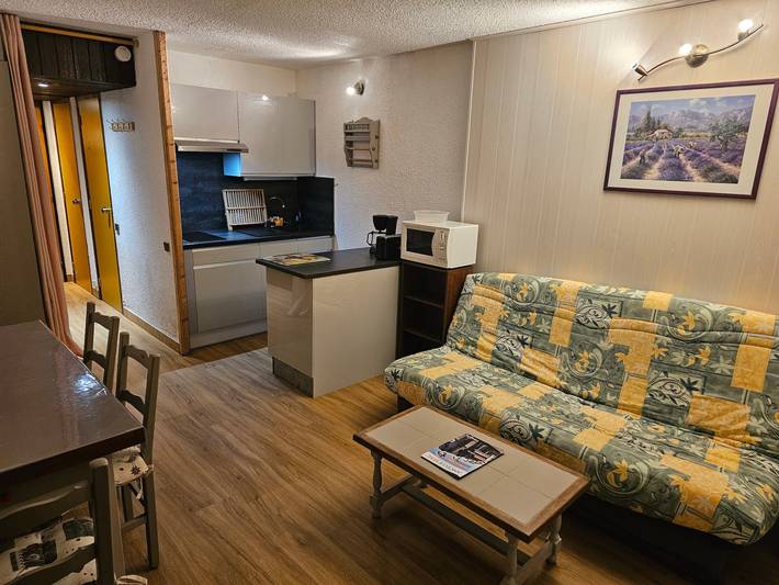 Gîte pour 4 personnes, avec balcon, animaux acceptés dans Hautes-Alpe - 2