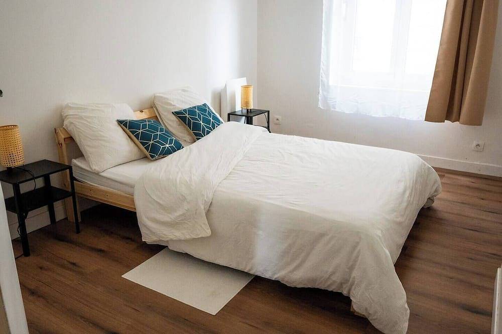 Ganze Wohnung, The Distinguished-Netflix-Cathedral-Queen Size in Reims, Marne