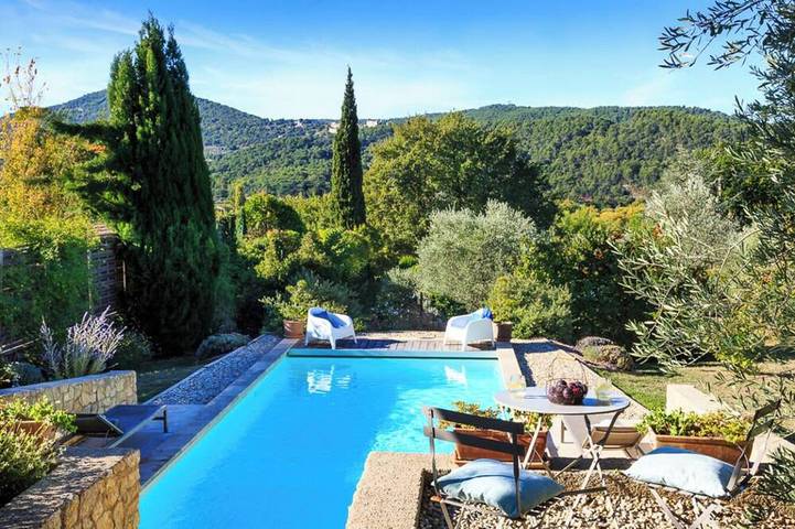 Location de vacances pour 4 personnes, avec jardin et balcon à Saint-Marcellin-lès-Vaison