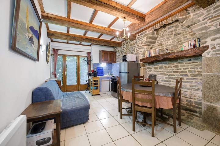 Maison de vacances du Xviie s. 'Le Grand Saunier-Baie Mt St-Michel' avec Wi-Fi et climatisation in Bacilly, Baie du Mont-Saint-Michel
