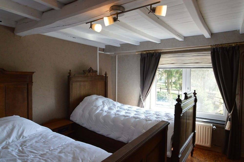 Gîte dans les Ardennes avec piscine d'avril à septembre in Ortho, La Roche-en-Ardenne