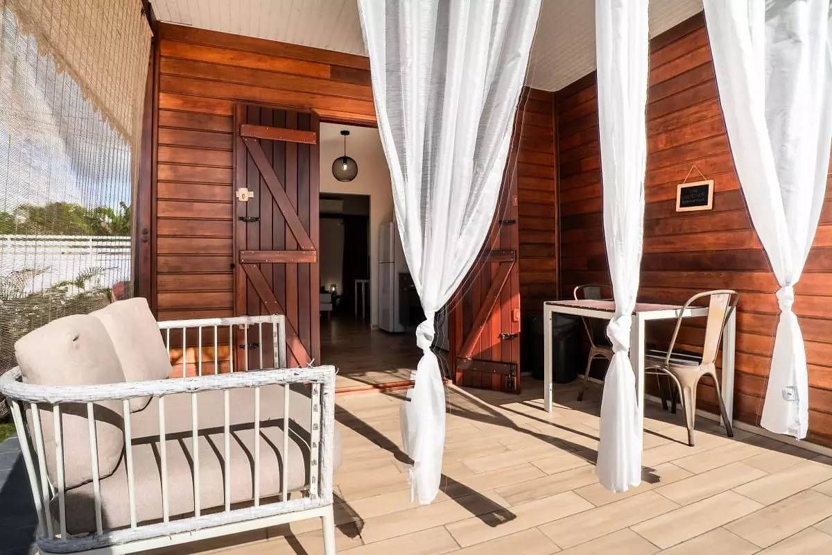 Mobil Home - Bungalow - Cottage for 2 People in Sainte-Anne, Guadeloupe (Caribbean)