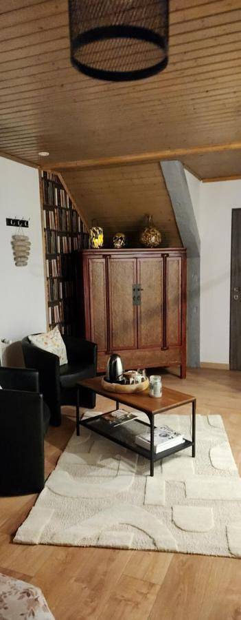 Chambre d’hôte pour 2 personnes, avec jacuzzi et jardin dans le Doubs - 4