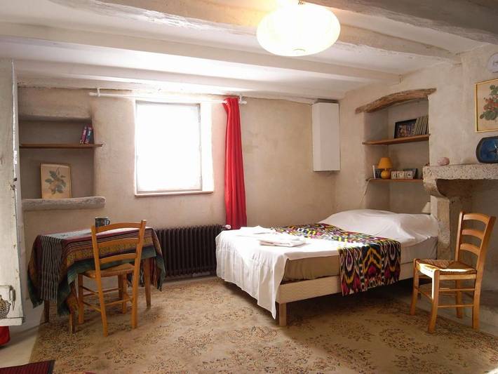 Maison d’hôte pour 3 personnes, avec jardin