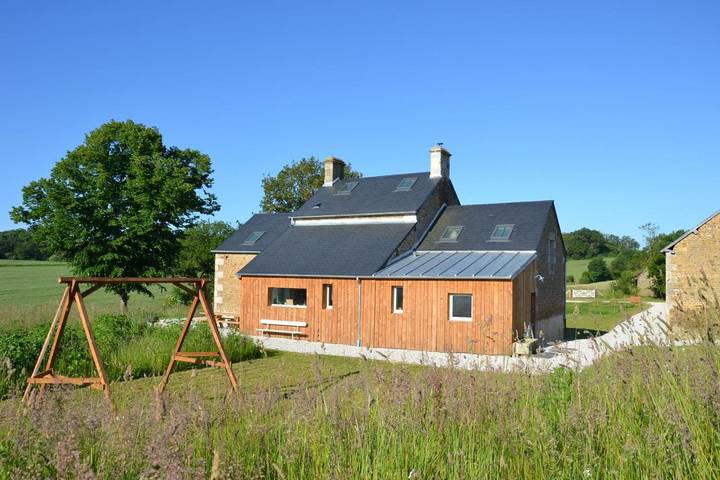 Maison de vacances pour 9 personnes, avec piscine ainsi que jardin et vue