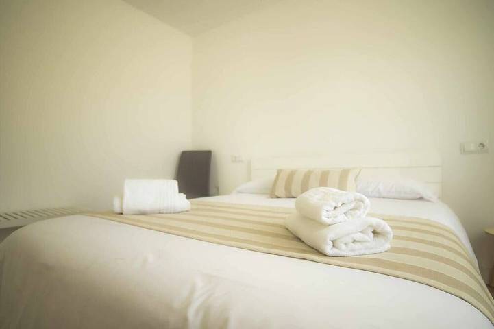 Apartamento entero, Aire. Precios apartamento. Villa de Gredos. in Navarredonda de Gredos, Provincia de Ávila