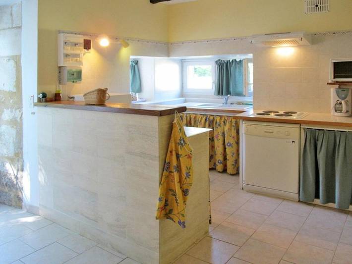 Gîte pour 2 personnes, avec terrasse ainsi que jardin et piscine à Saint-Georges-de-Montclard - 4
