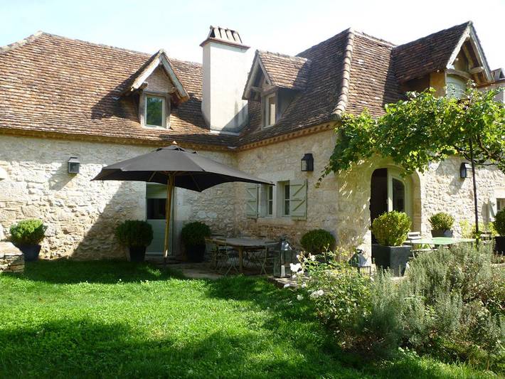 Location de vacances pour 4 personnes, avec jardin et piscine à Saint-Cirq-Lapopie - 2