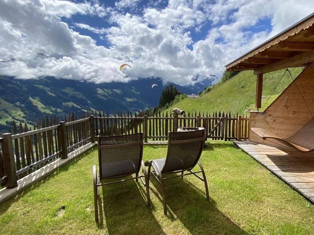 Romantic Chalet Waldschlössl in Tuxer Alpen, Hippach