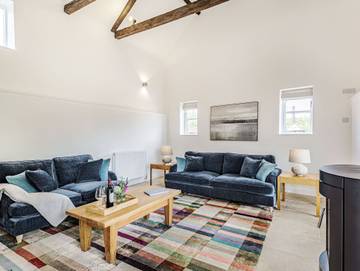 Log Cabin for 4 People in Braunston-in-Rutland, Rutland, Photo 4