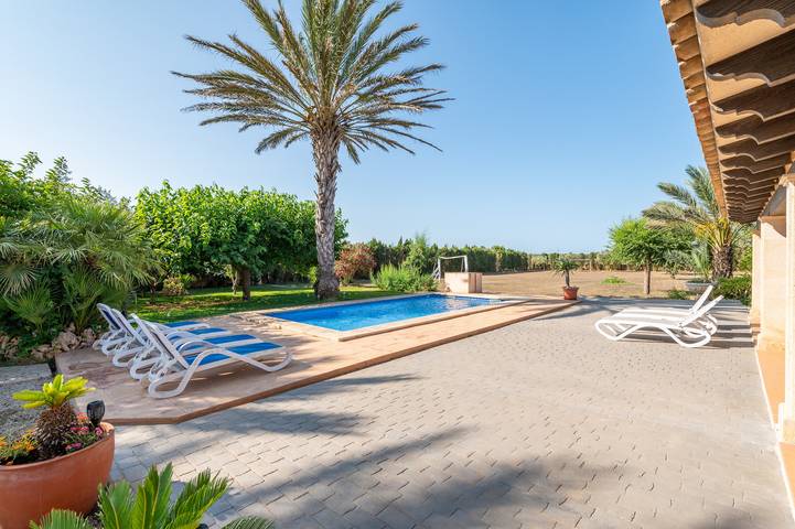 Finca für 7 Personen, mit Garten in Campos - 2