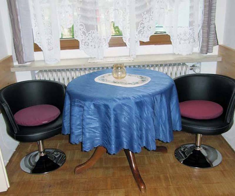 Ganze Ferienwohnung, Ferienwohnung Zeitz und Chalet Ramsau - Ferienwohnung für 1-2 Personen, 30 qm, Dusche/Wc, Terrasse, Tv, W-Lan in Ramsau bei Berchtesgaden, Berchtesgadener Alpen