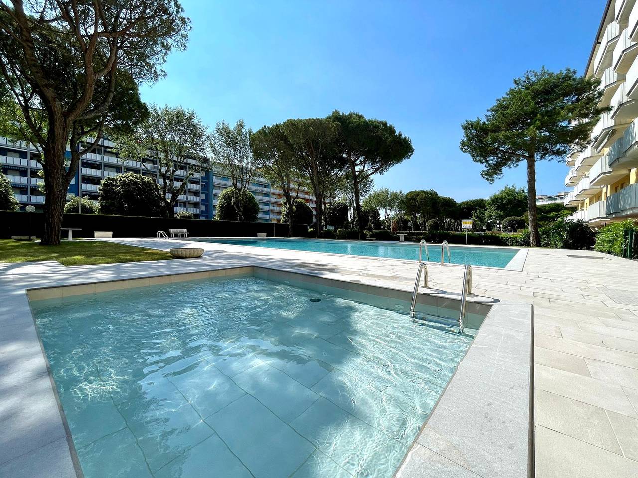 Apartamento entero, Apartamento con vistas al mar y preciosa terraza amueblada in Porto Santa Margherita, Caorle