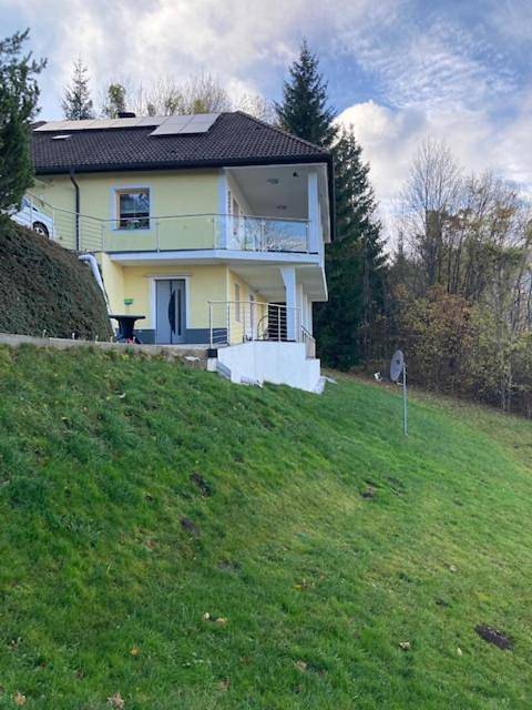Ferienwohnung für 3 Personen, mit Terrasse und Garten sowie Ausblick in Schottwien - 3