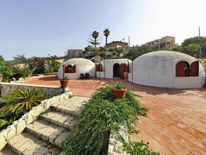 Ferienhaus für 8 Personen, mit Terrasse und Pool in Syrakus - 2
